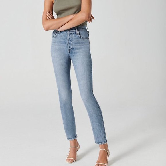 Aritzia Denim Forum Yoko High Rise Slim Jean (Medium Light Wash) - Picture 1 of 4